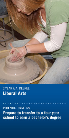 Program : Liberal Arts - Ceramics